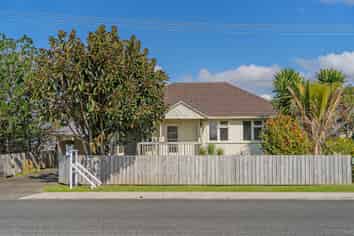 10a Hannan Road, Whitianga