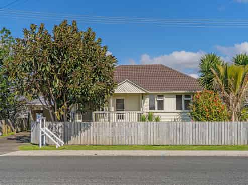 10A Hannan Road, Whitianga