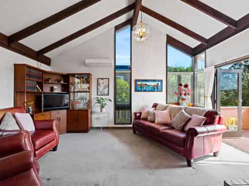 93 Fisher Terrace, Kamo