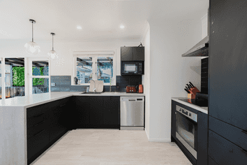 12 Coldwell Place, Chartwell