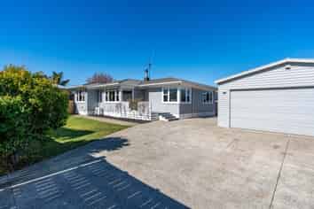 12 Coldwell Place, Chartwell