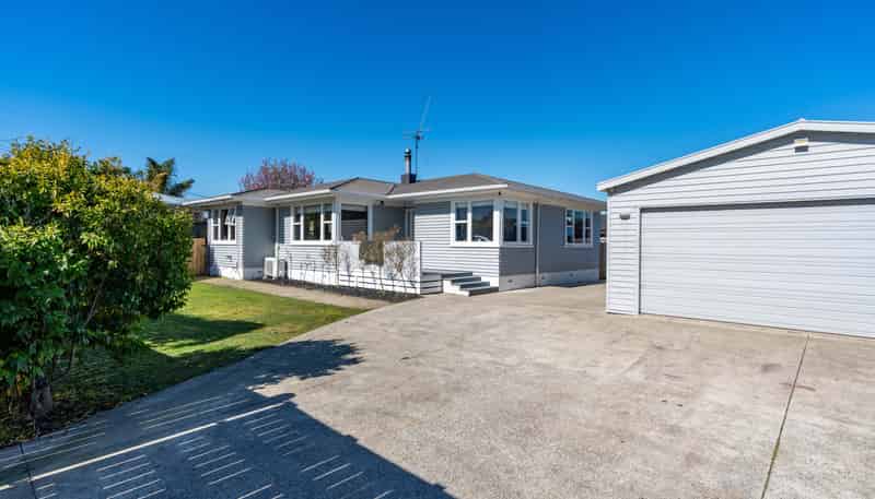 12 Coldwell Place, Chartwell