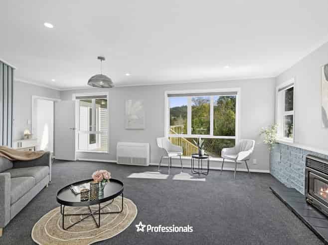 21 Kennedy Grove, Stokes Valley