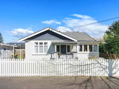 2 Queen Alexandra Street, Masterton