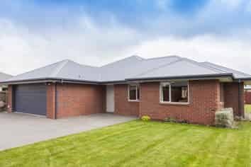 25 Larne Place, Belfast