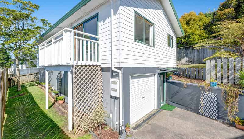 14 Jean Place, Stanmore Bay