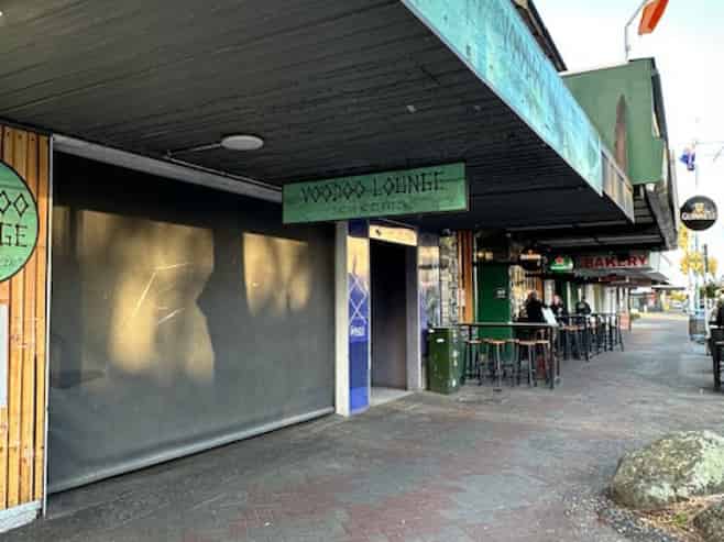 Hospitality or retail in the heart of the Mount