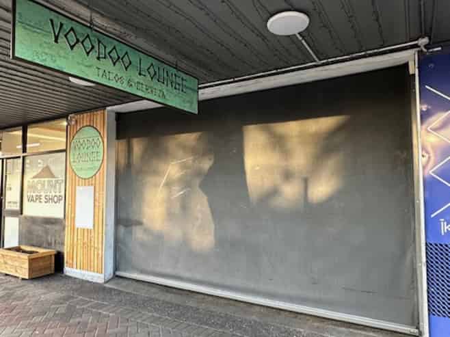 Hospitality or retail in the heart of the Mount