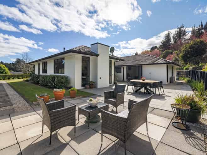 68 Pengary Lane, Pyes Pa