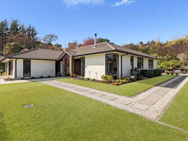 68 Pengary Lane, Pyes Pa