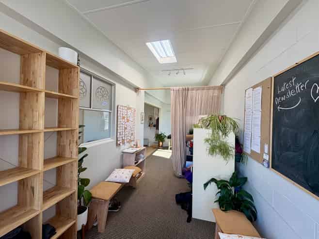 Ready, Steady, GO! Prime Funky Mount Office Space
