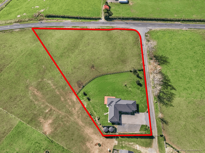 1032A Tauranga Road, Te Poi