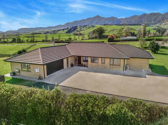 1032A Tauranga Road, Te Poi