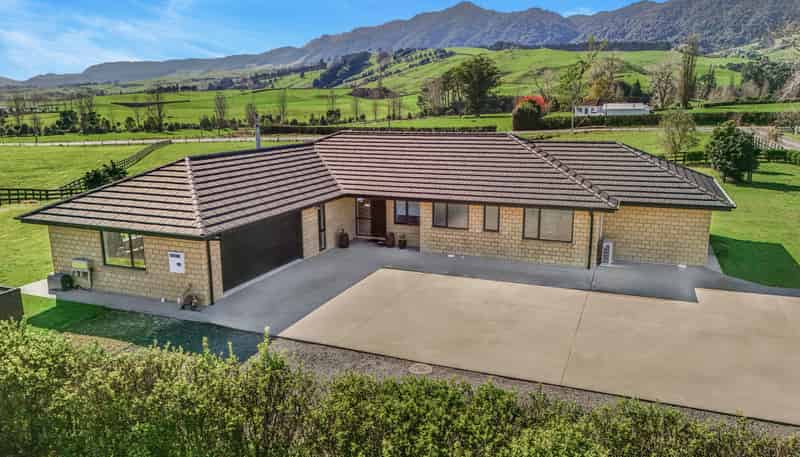 1032A Tauranga Road, Te Poi