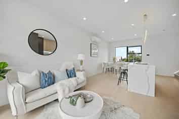 12/36 Seccombes Road, Epsom
