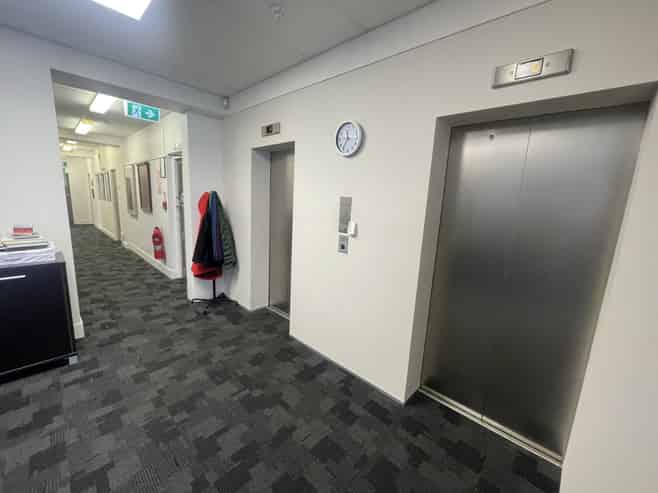 Central House Office Floor - 212sqm
