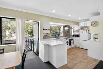 2/43 Sabulite Road, Kelston