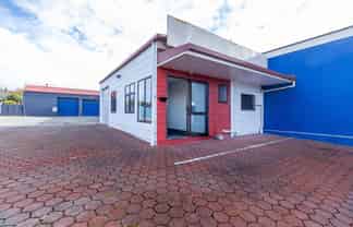 Great first step in to commercial premises