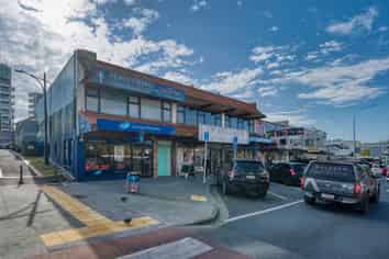 Prominent Split-Risk Investment