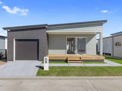 64 Riley Crescent, Papamoa