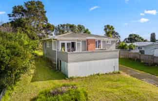 11 Jamaica Place, Blockhouse Bay