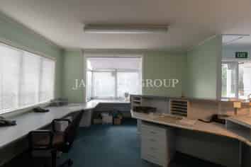 MIXED USE ZONE - OFFICE / COMMUNITY GROUP ASSET