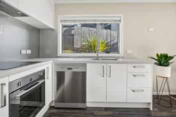6/16 Hammond Street, Hamilton Central