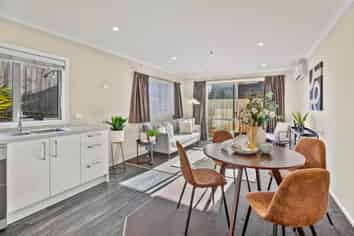 6/16 Hammond Street, Hamilton Central