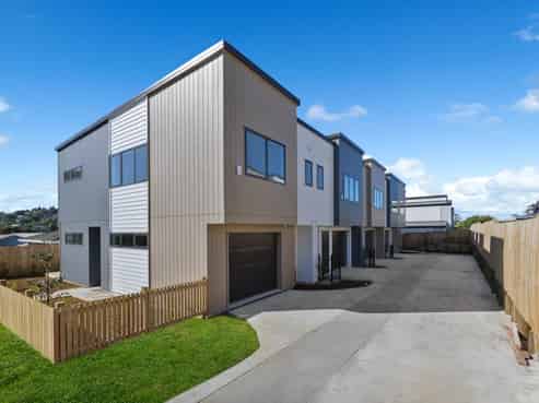 17C Ranch Avenue, Beach Haven