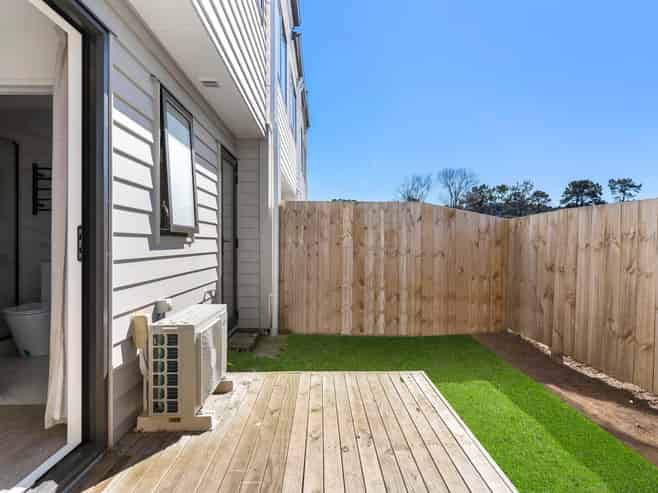 17C Ranch Avenue, Beach Haven