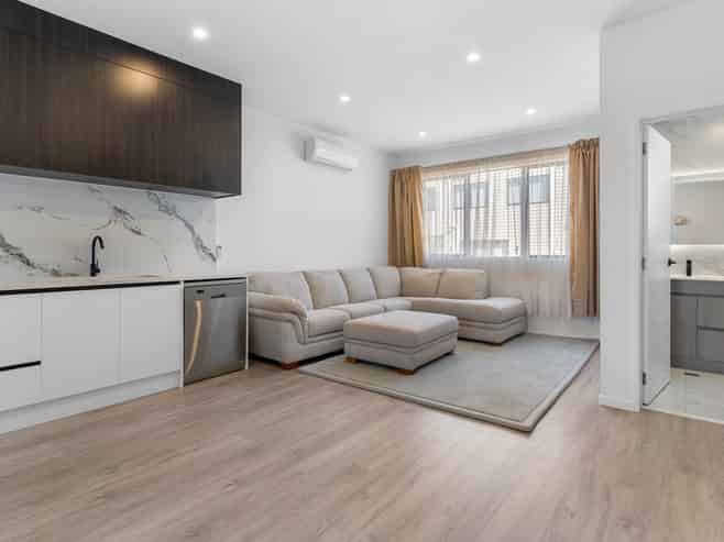 17C Ranch Avenue, Beach Haven
