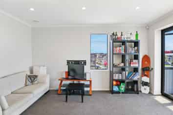 3/17 Uku Lane, Hobsonville