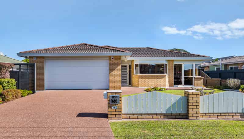 38 Edward Avenue, Orewa