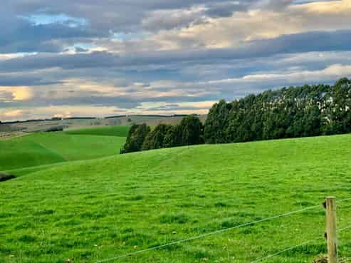 1156-1215 Hillend Road, Hillend