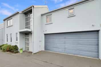 972c Colombo Street, Saint Albans