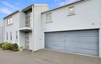 972c Colombo Street, Saint Albans