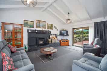 25 Farm Street, Lumsden