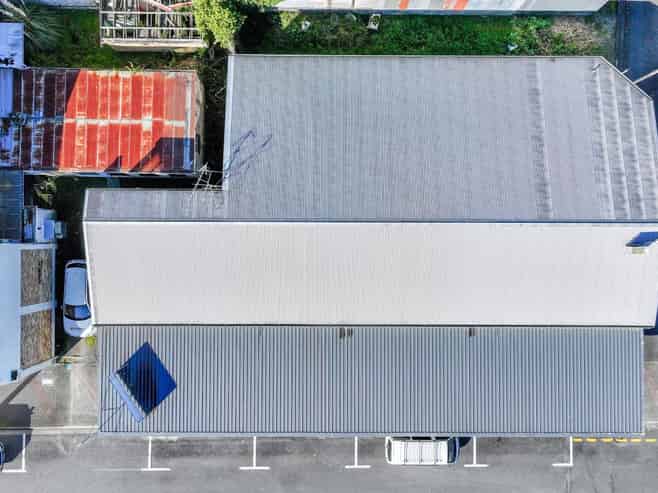 Blank Canvas, Top Location