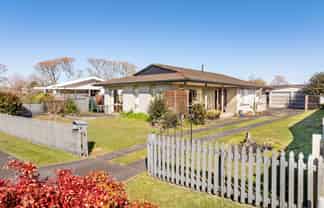 3 Dalton Crescent, Dinsdale