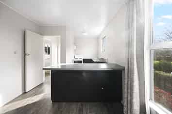 12/211 River Road, Claudelands