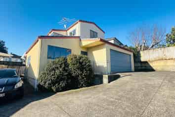 1/5 Carole Crescent, Pakuranga
