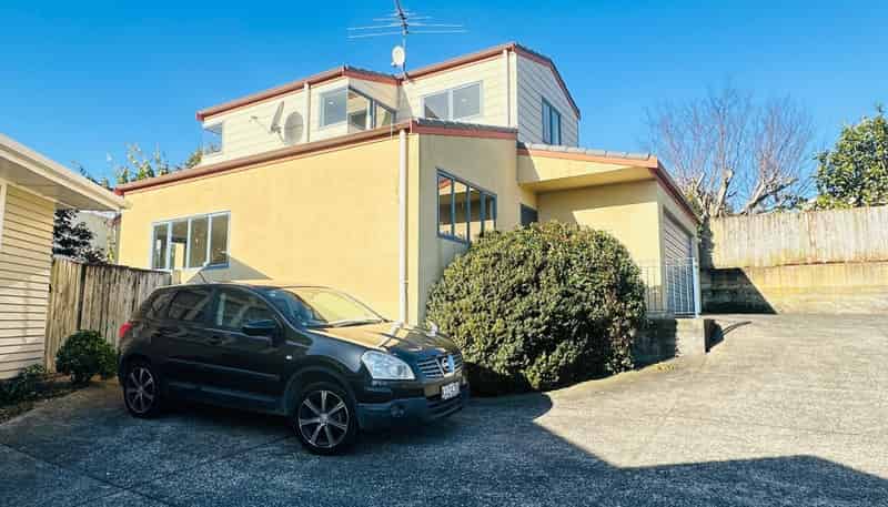 1/5 Carole Crescent, Pakuranga