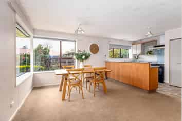 11 Williamson Place, Allenton