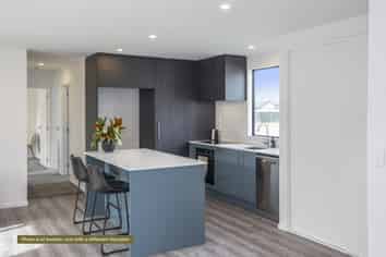 16B Makybe Terrace, Lincoln