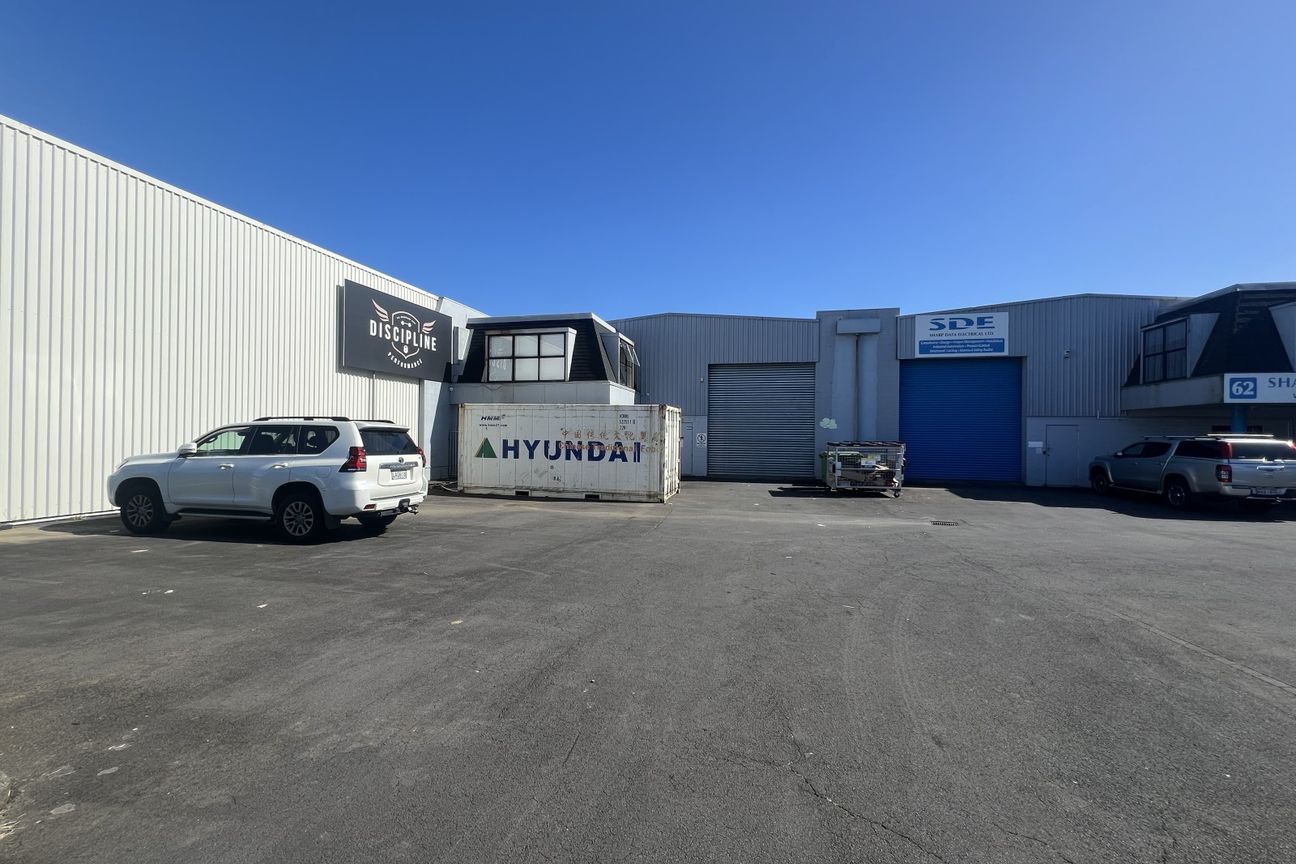Prime 472sqm Industrial Unit