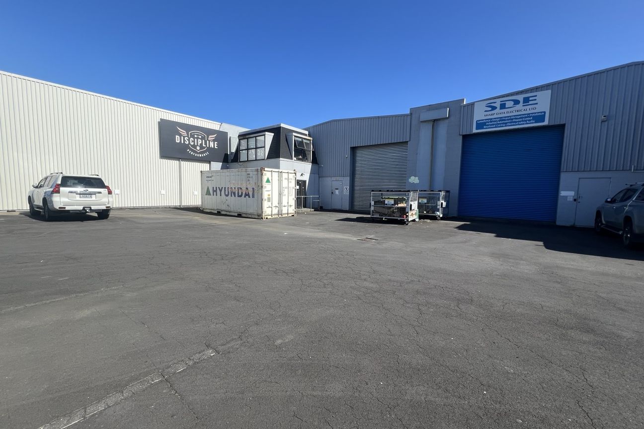 Prime 472sqm Industrial Unit - View 2