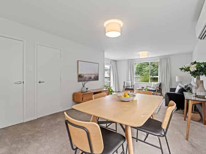 60 Orrick Crescent, Avondale