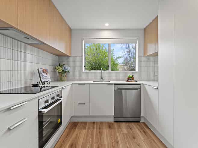 60 Orrick Crescent, Avondale