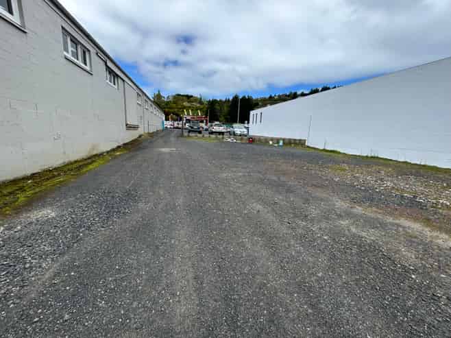 Metalled Yard - Kaikorai Valley Road