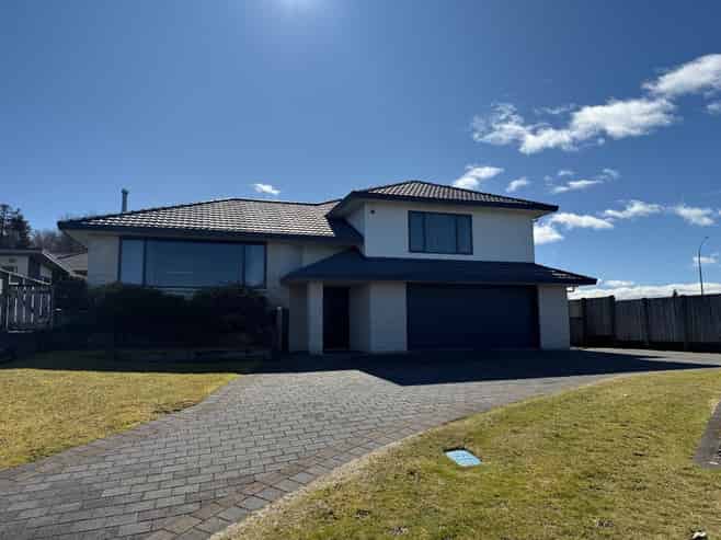 32 Vaucluse Drive, Nukuhau